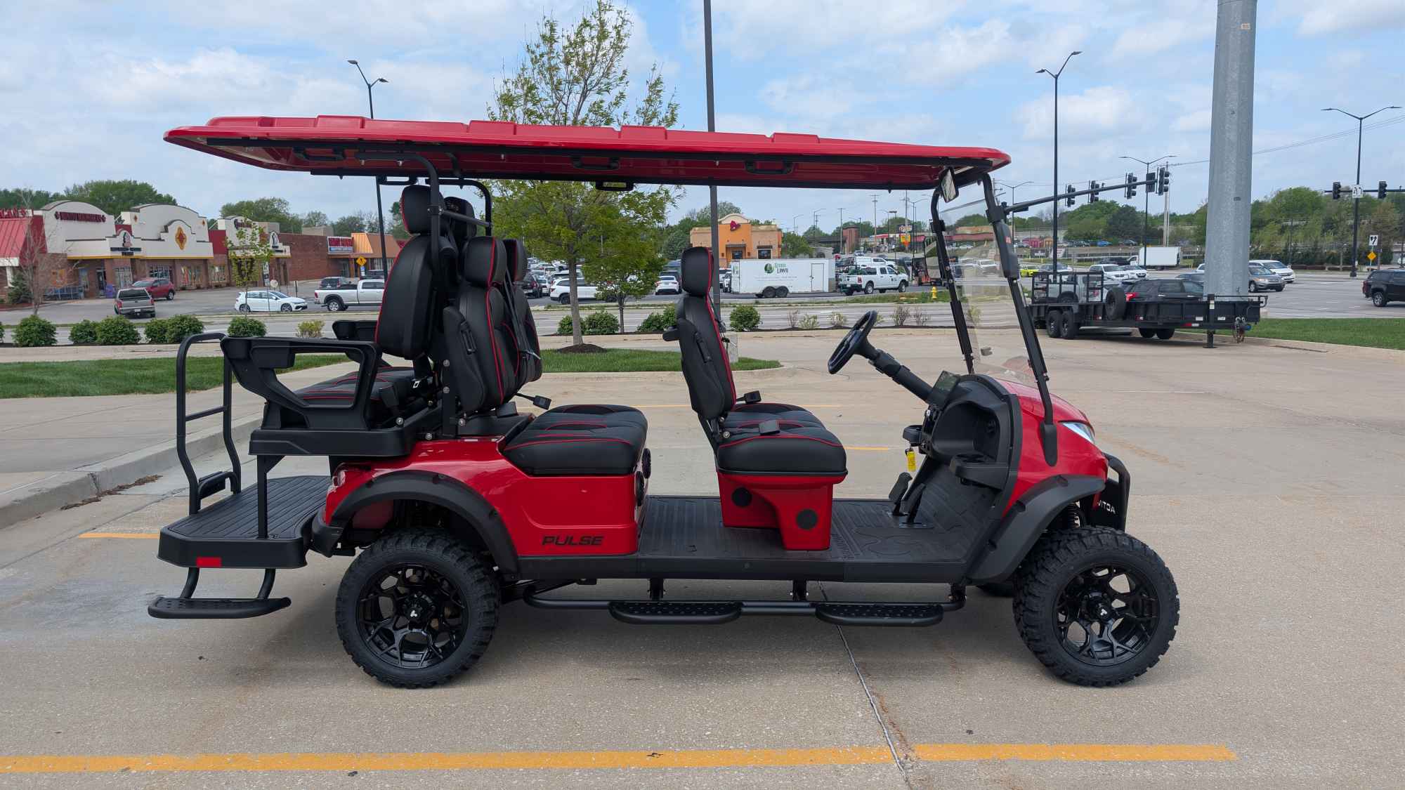 ActivEV PULSE 6 LIFTED